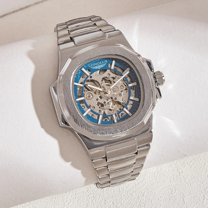 Carbonline Timepiece